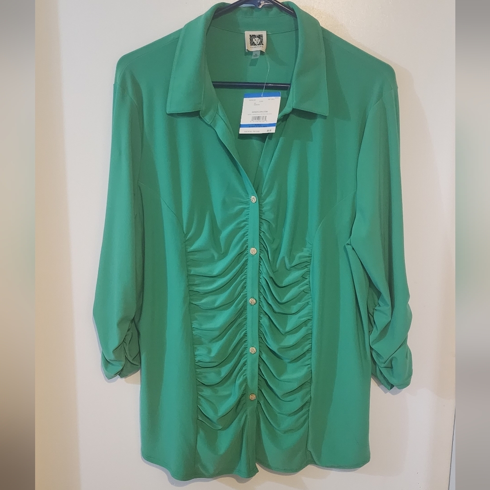 Anne Klein Kelly  green top size XL NWT